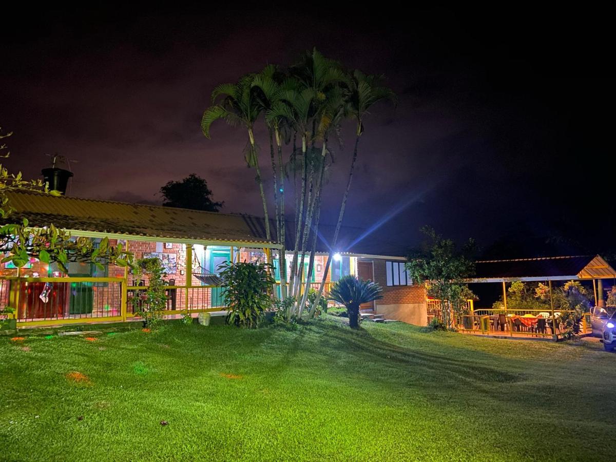 Hospedaje Rancho Guadalupe La Suiza Esterno foto